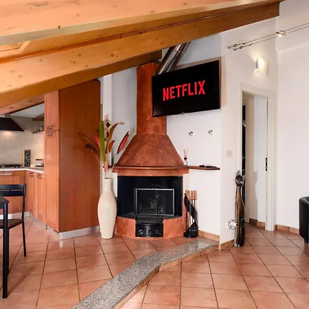 Ampia Mansarda E Terrazzo [10 Minuti Dal Centro] Torino