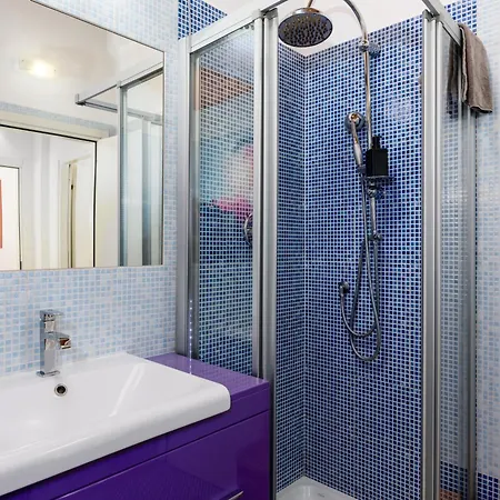 Ampia Mansarda E Terrazzo 10 Minuti Dal Centro *