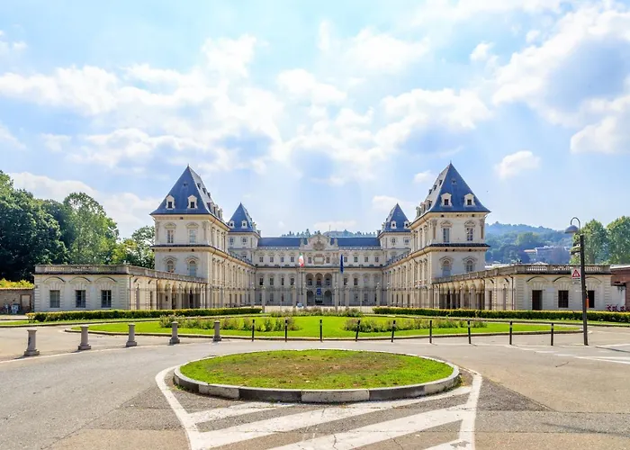 Ampia Mansarda E Terrazzo 10 Minuti Dal Centro Apartamento