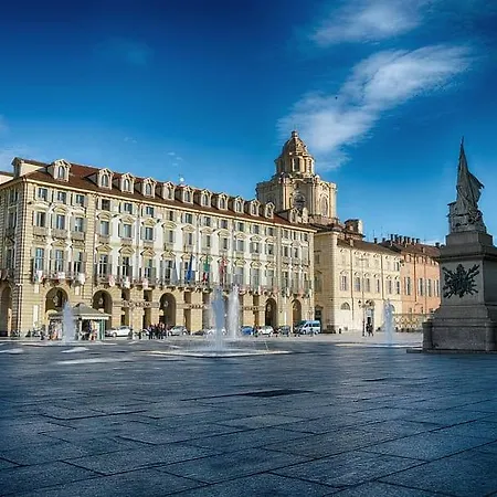 Ampia Mansarda E Terrazzo 10 Minuti Dal Centro * Turin